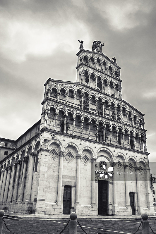 卢卡圣米歇尔罗马天主教堂图片素材