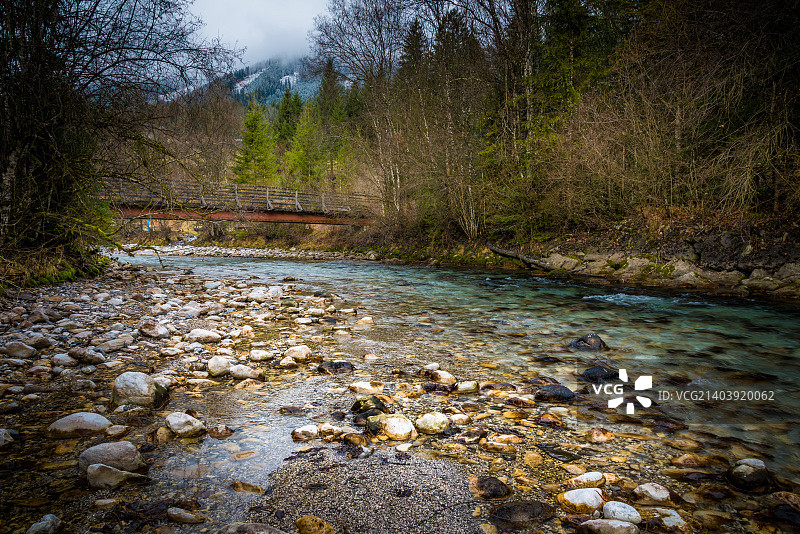 高山河流图片素材