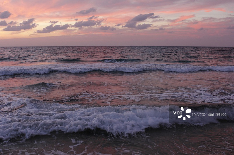 内坦亚，以色列，夕阳下的地中海图片素材