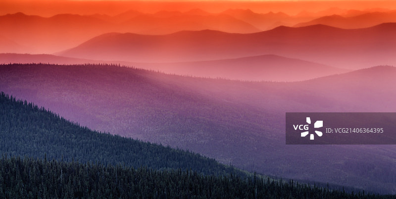 世界之巅公路 - 加拿大育空地区图片素材