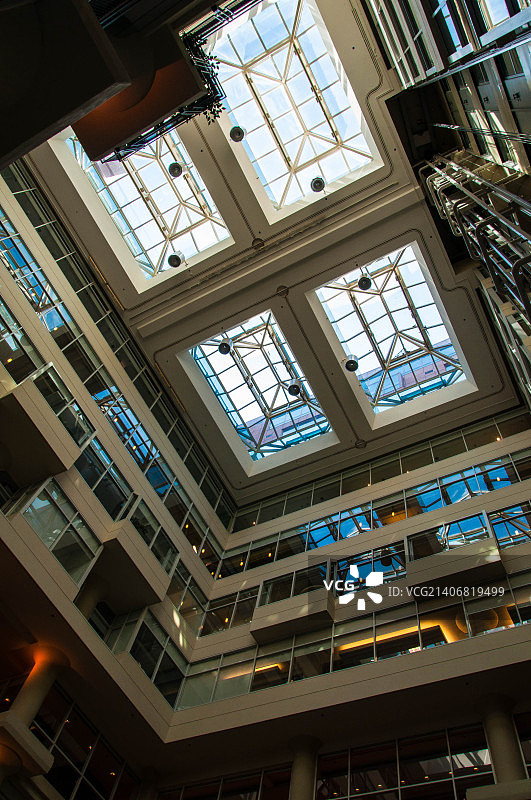 永远向上看图片素材