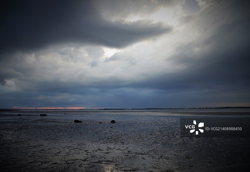 暴风雨图片素材