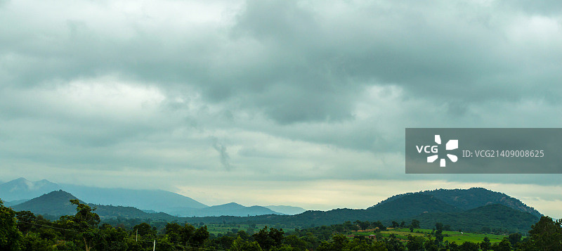 西高止山脉图片素材