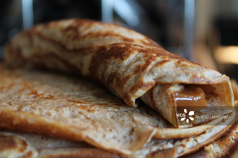 全麦焦糖牛奶薄煎饼图片素材