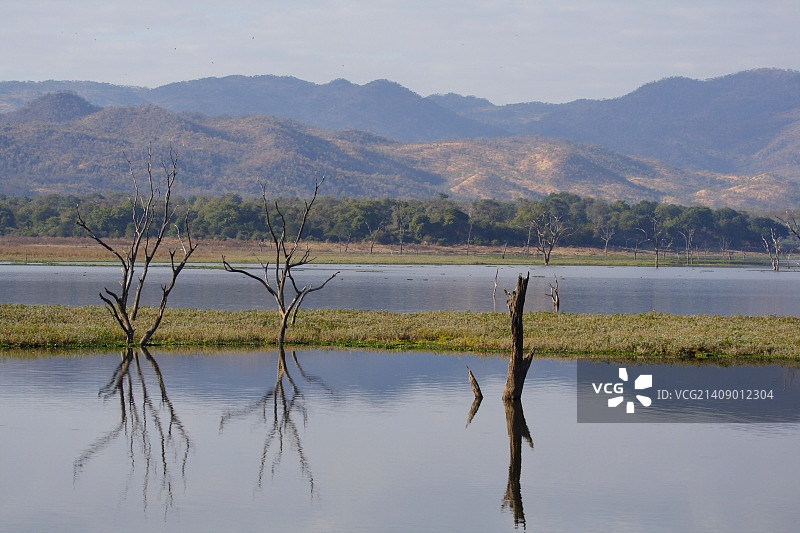 卡里巴湖图片素材