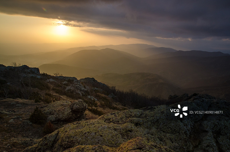 卡兰迪拉山图片素材