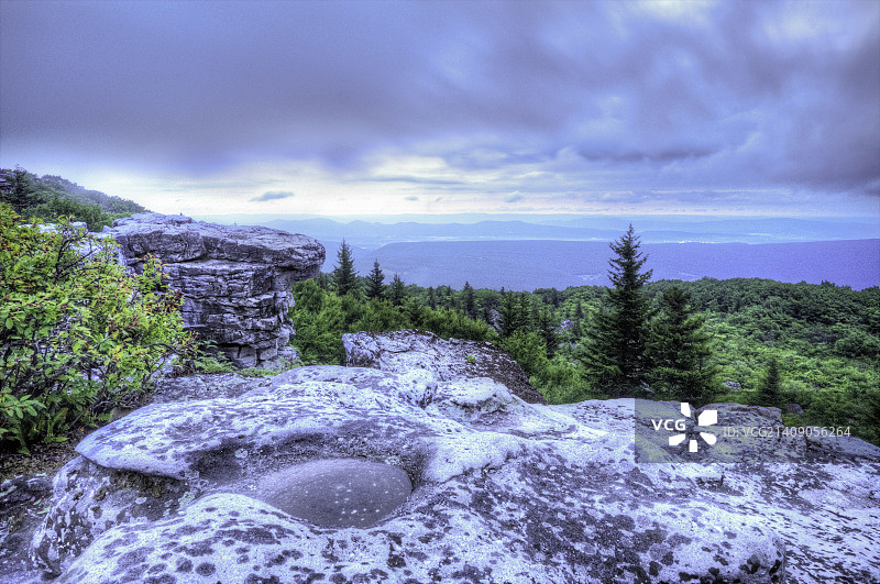 多莉索兹的日出图片素材