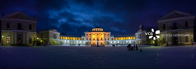 巴甫洛夫斯克全景图图片素材