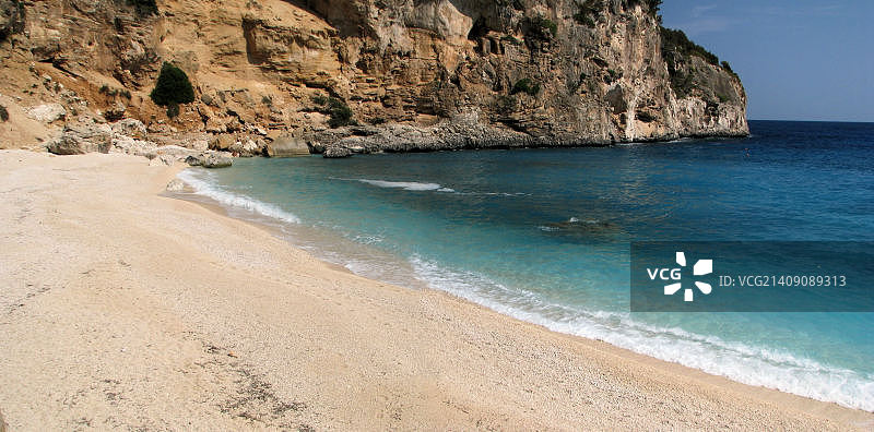 比里奥拉海湾海滩，奥罗塞伊海湾，撒丁岛图片素材