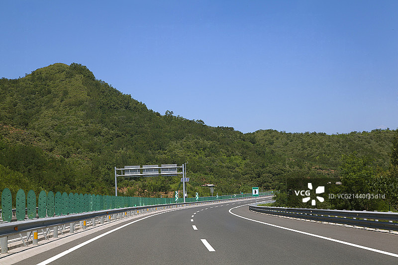 干净的高速公路图片素材
