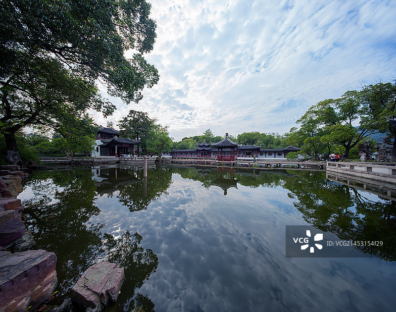 苏州常熟古城区燕园图片素材