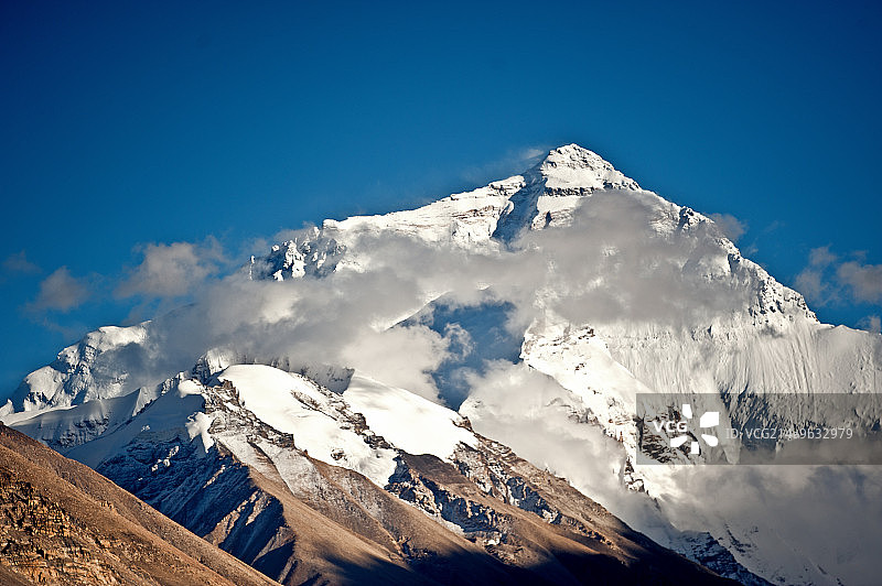 西藏珠穆朗玛峰图片素材
