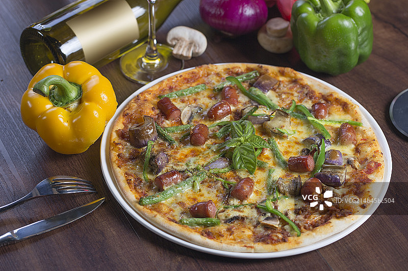 vienna sausage pizza图片素材