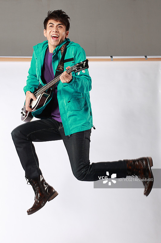 贝司青年图片素材