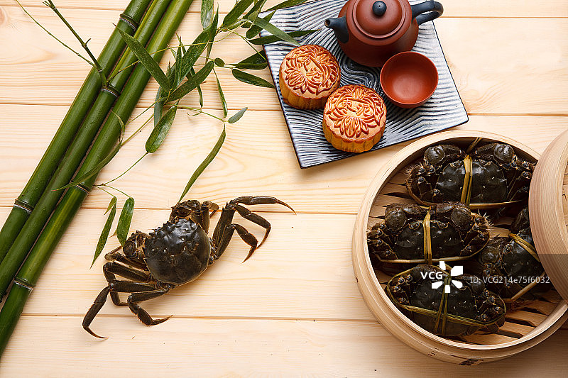 静物月饼螃蟹茶具图片素材