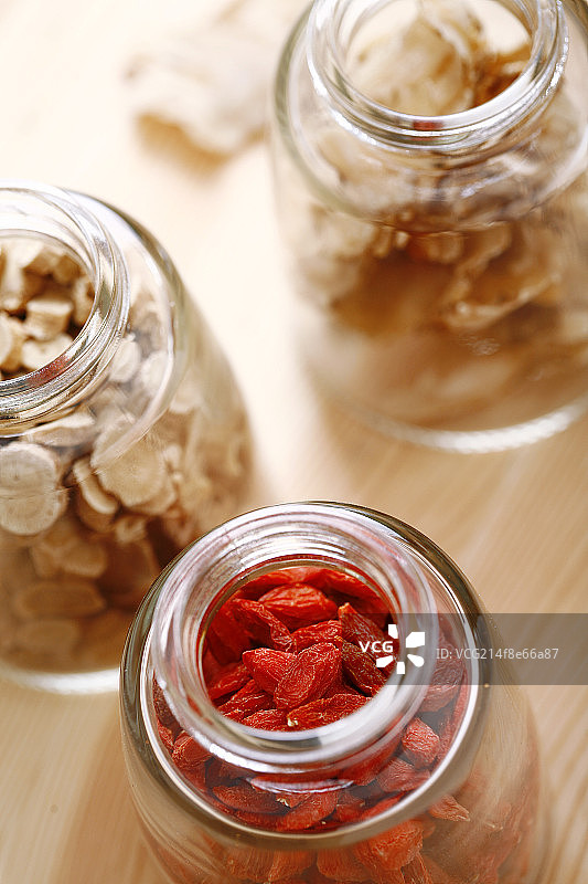 枸杞和甘草图片素材
