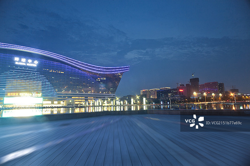 成都市环球中心夜景图片素材