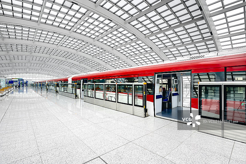 北京首都国际机场地铁候车大厅图片素材