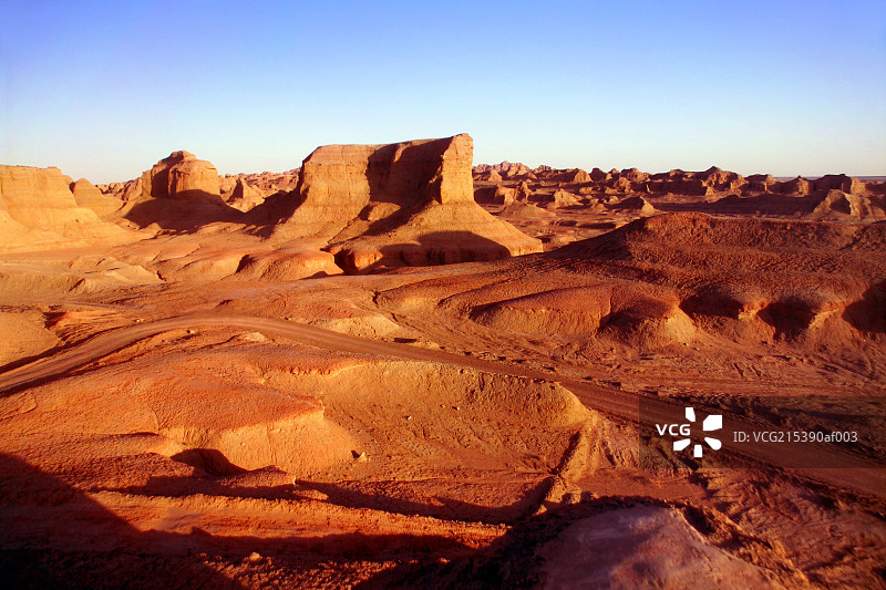 新疆魔鬼城图片素材