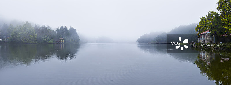 庐山如琴湖图片素材