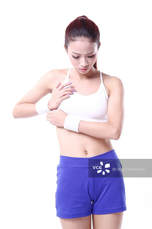 运动与胸部受伤图片素材