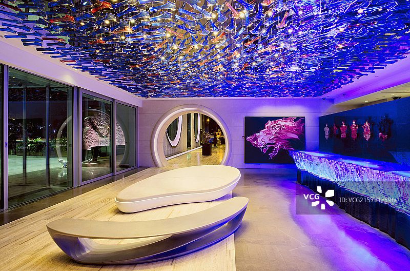 北京Parkview Green芳草地酒店华丽大厅夜景图片素材