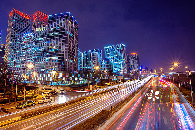 北京建外soho公路夜景图片素材