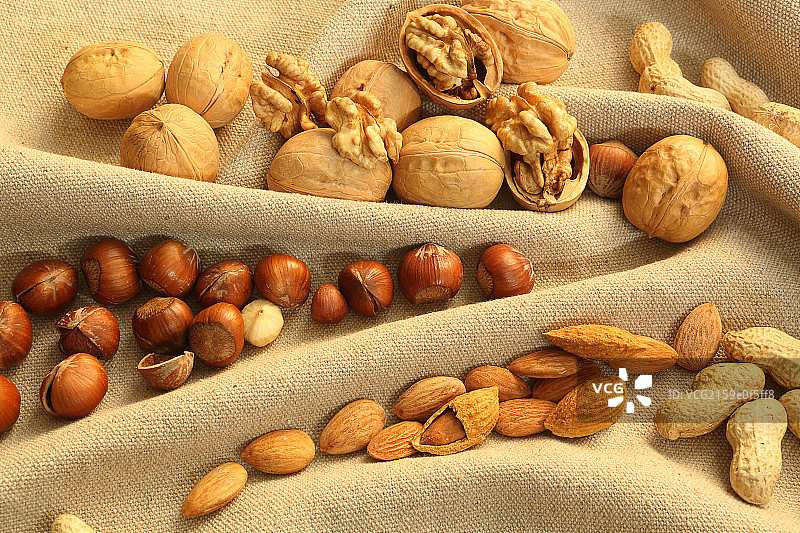 静物坚果图片素材
