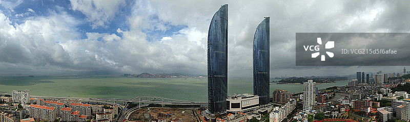 厦门新地标建筑：海峡世贸图片素材