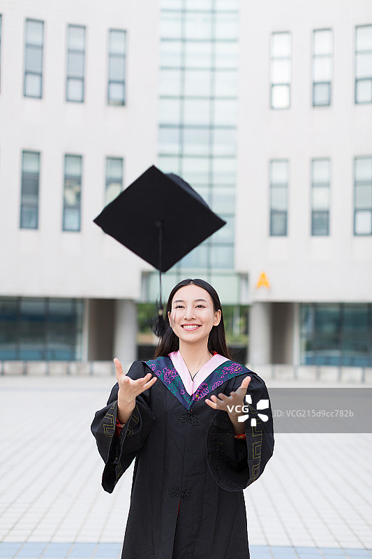 幸福的毕业生图片素材