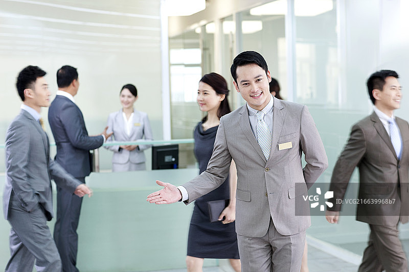 前台的工作人员图片素材