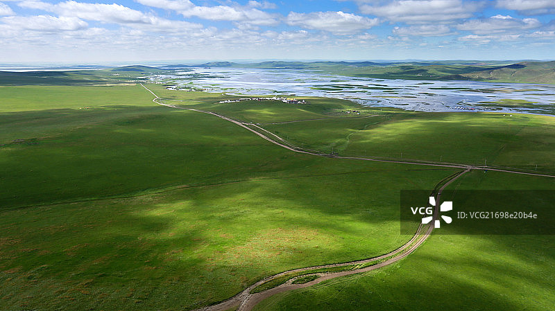 风景秀丽的呼伦贝尔海拉尔草原图片素材