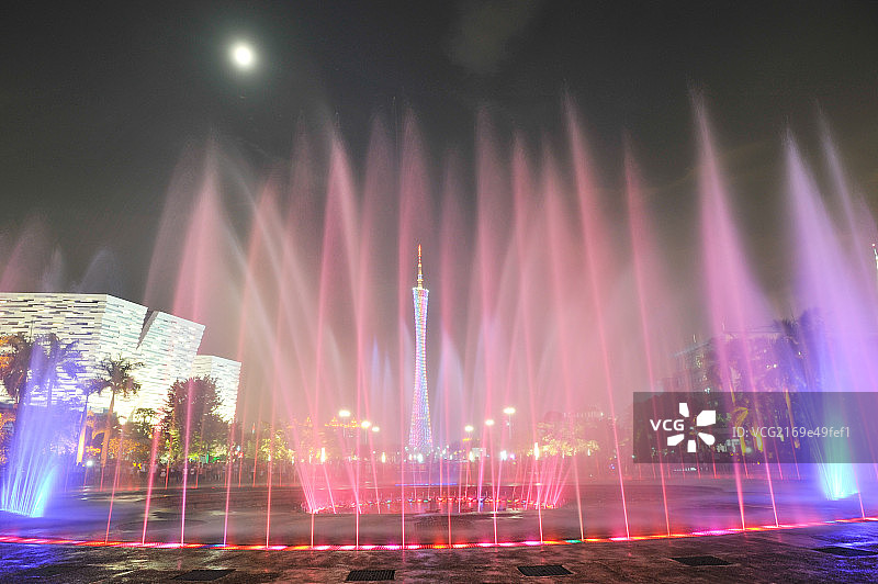 广州珠江新城音乐喷泉图片素材