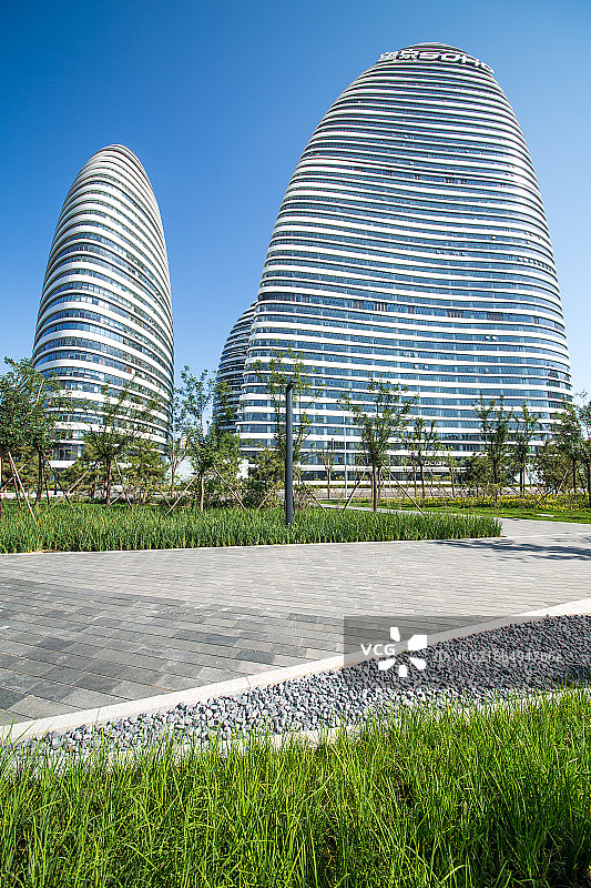 白天的望京SOHO风光图片素材