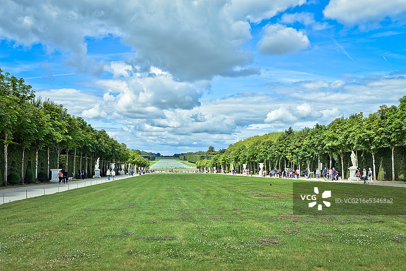 法国凡尔赛宫外的花园图片素材