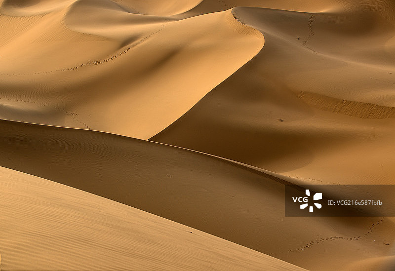 新疆鄯善县沙漠风光图片素材