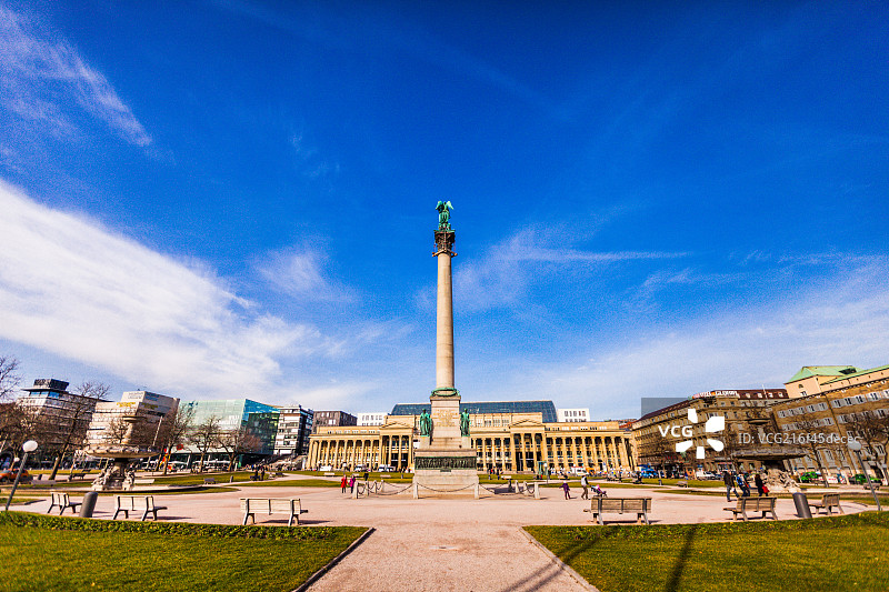 王宫广场的纪念碑图片素材