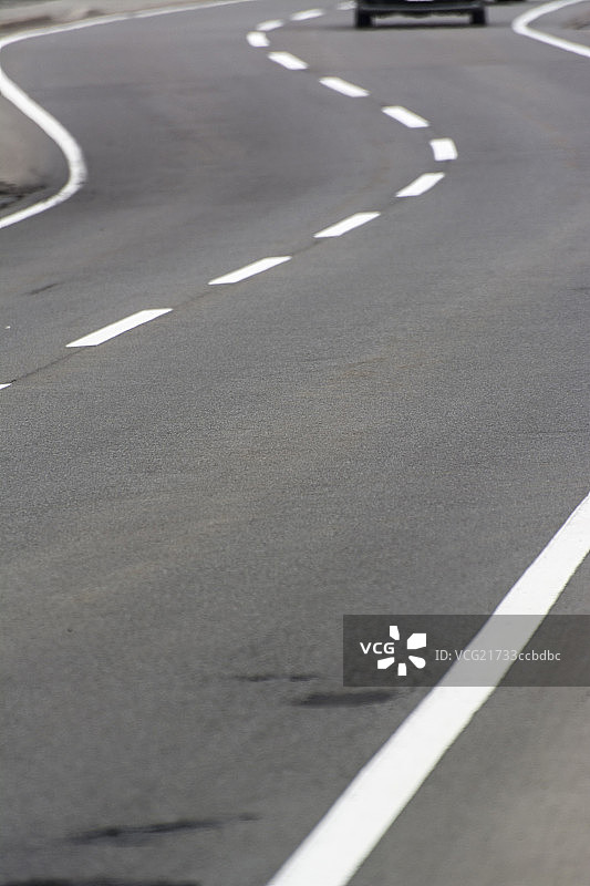 日本乡间的快速路图片素材