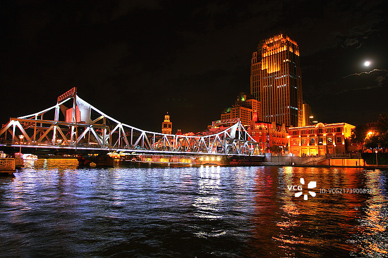 解放桥夜景图片素材