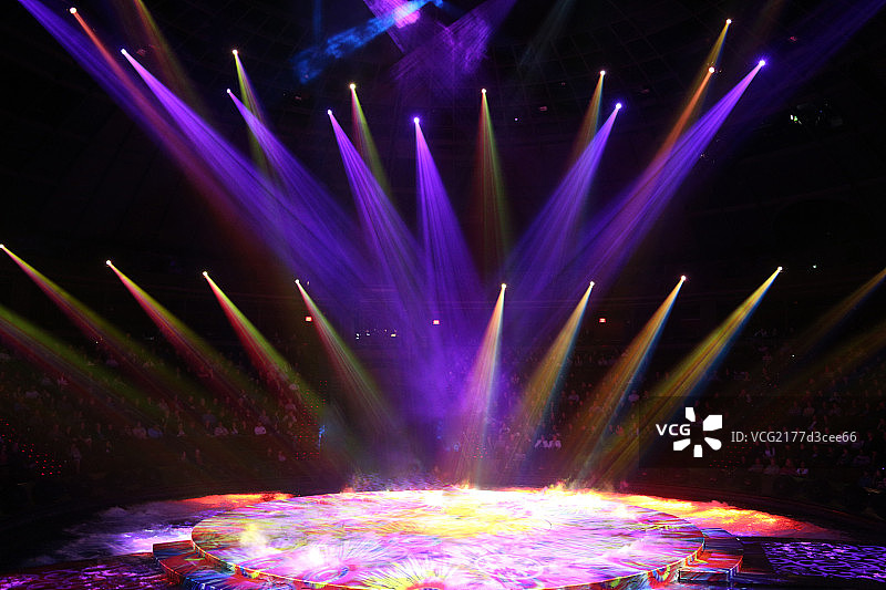 剧院内舞台与灯光图片素材