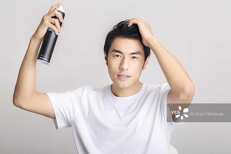 青年男人美发肖像图片素材