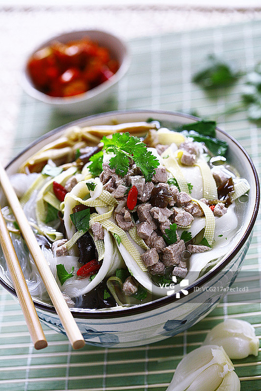 羊肉烩面图片素材