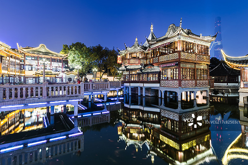 上海豫园夜景图片素材