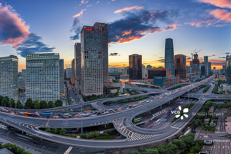 国贸桥火烧云全景接片图片素材