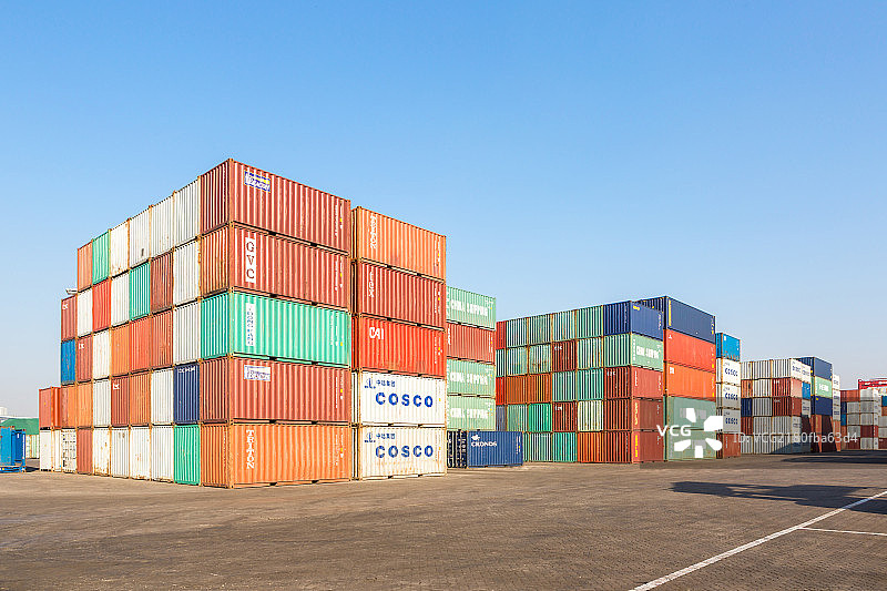 日照港货运码头图片素材