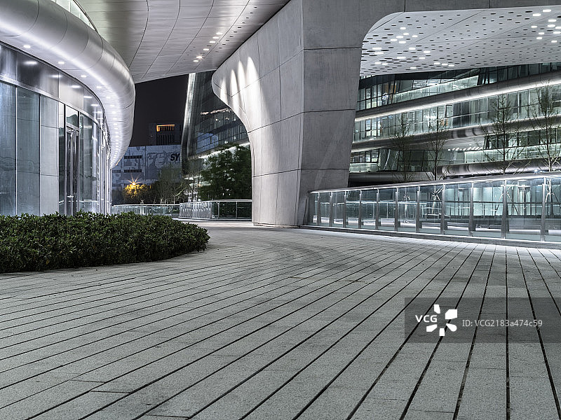 现代建筑-上海凌空soho图片素材