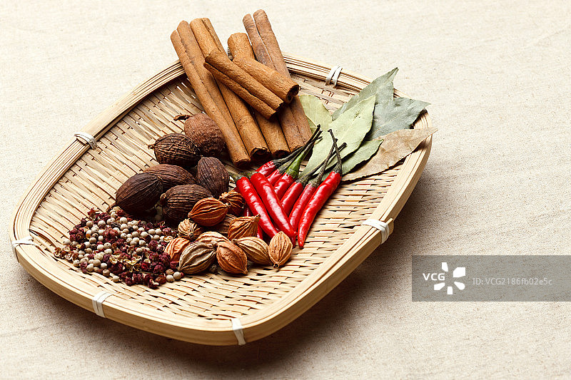 溅起的水花图片素材