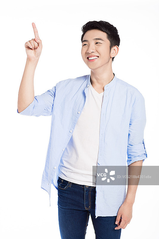 做手势的年轻男子图片素材