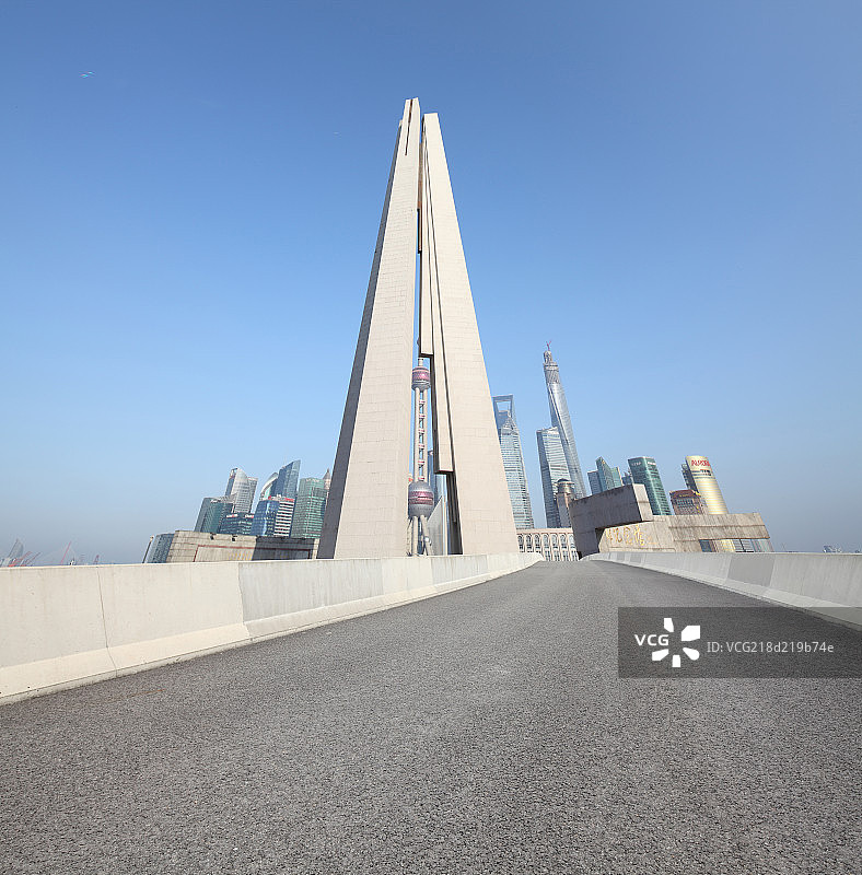 外滩公路图片素材
