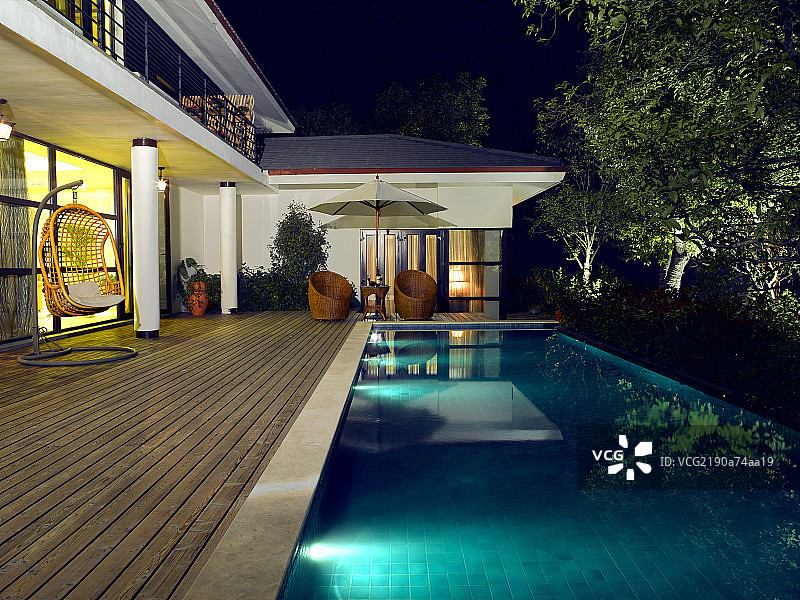 房地产样板房庭院图片素材